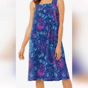 New sleeveless cotton dress